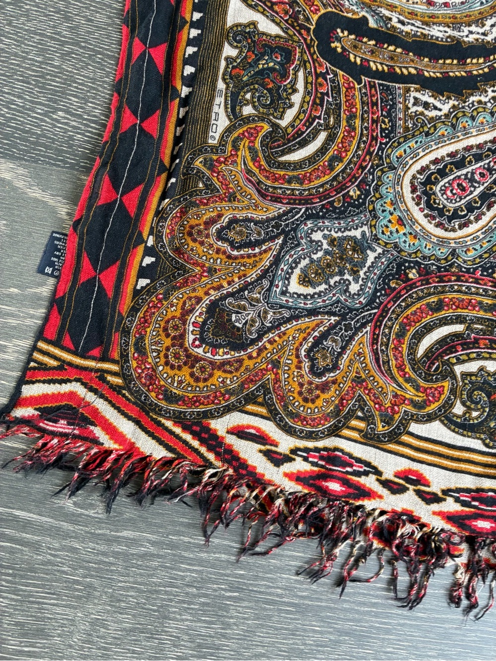 Auth ETRO Scarf - Picture 2 of 9